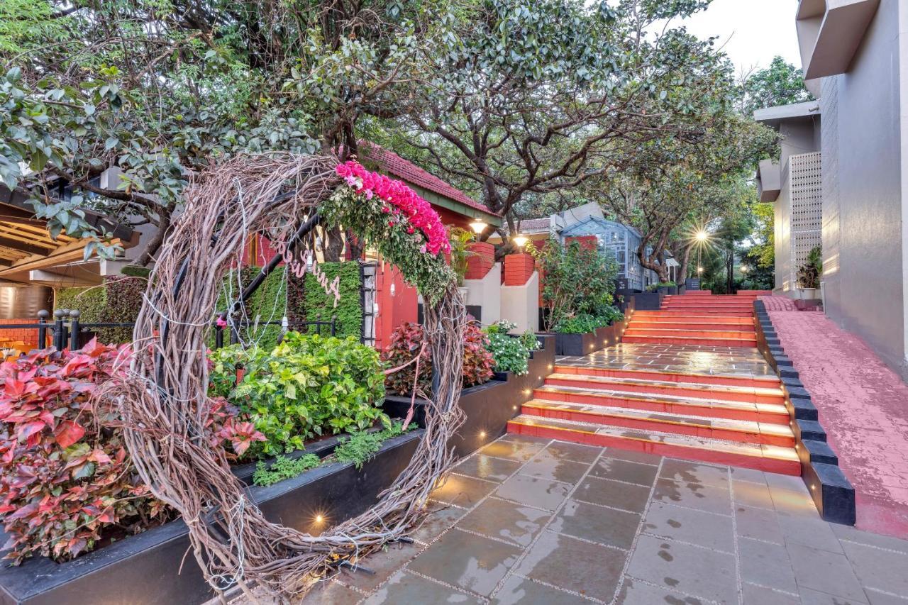 Club Mahindra Saj Mahabaleshwar Otel Dış mekan fotoğraf