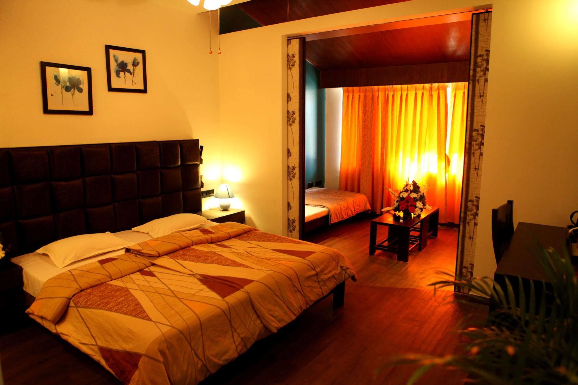 Club Mahindra Saj Mahabaleshwar Otel Dış mekan fotoğraf