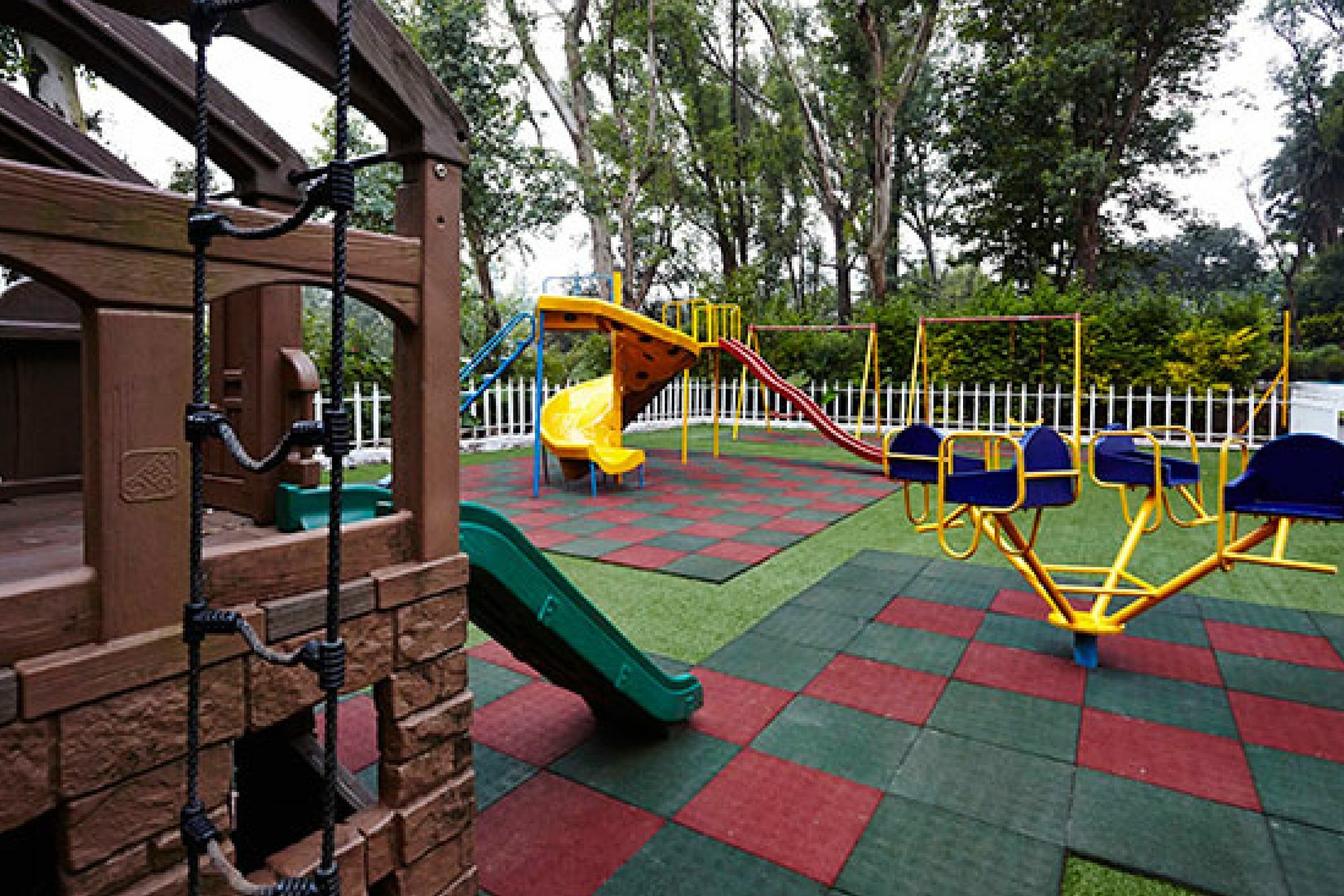 Club Mahindra Saj Mahabaleshwar Otel Dış mekan fotoğraf